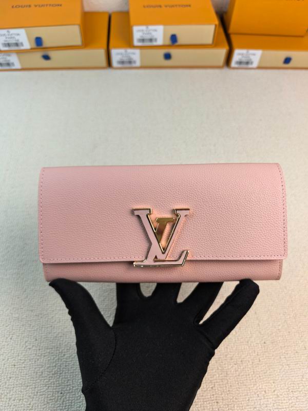 Louis Vuitton Wallet ID:20260806-222